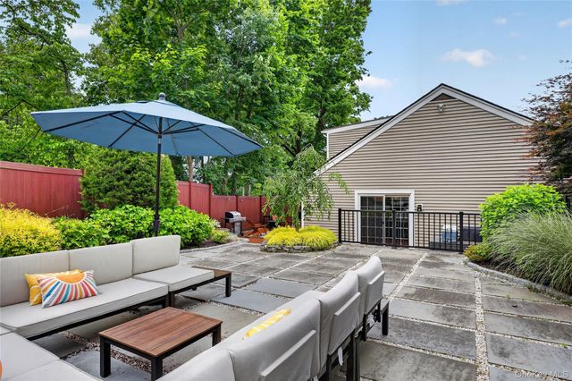 14 Caterson Terrace, Hartsdale, NY 10530