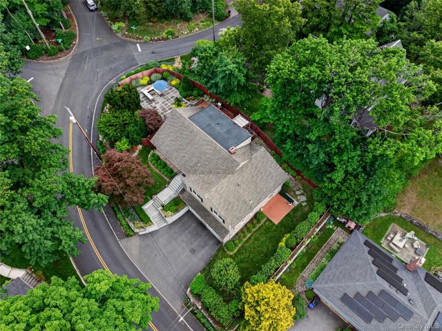 14 Caterson Terrace, Hartsdale, NY 10530