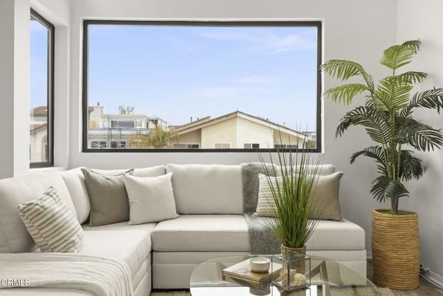 116 La Brea Street, Oxnard, CA 93035