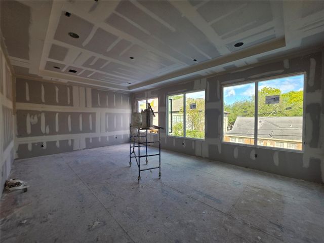 2210 Bartlett Street, Houston, TX 77098