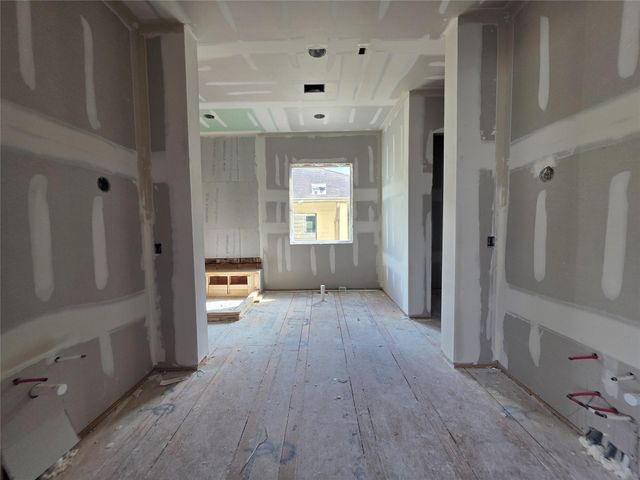 2210 Bartlett Street, Houston, TX 77098