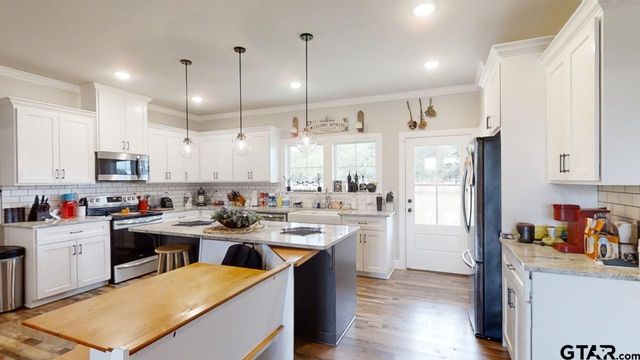 21540 Kayla Lane, Mineola, TX 75773