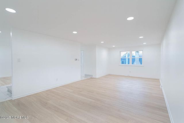 125 N Shore Road, Marmora, NJ 08223