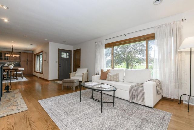 W195S9804 Racine AVENUE, Muskego, WI 53150
