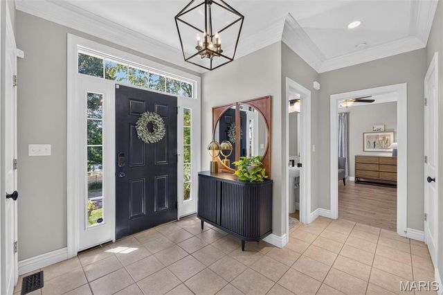 5657 Banez Drive, Concord Village, MO 63128
