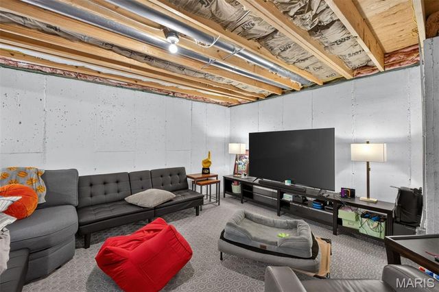 5657 Banez Drive, Concord Village, MO 63128
