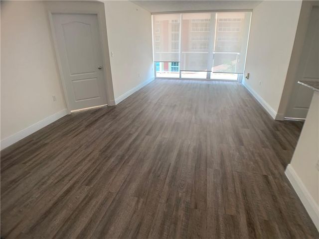 16900 N Bay Road 3-1011, Sunny Isles Beach, FL 33160