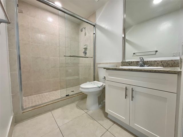 16900 N Bay Road 3-1011, Sunny Isles Beach, FL 33160