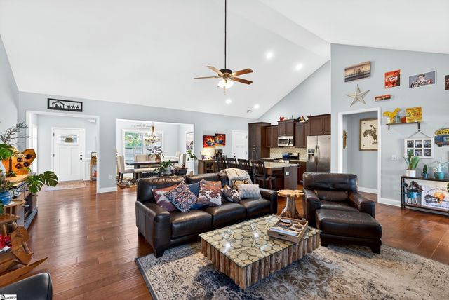 205 Cedar Knoll Way, Greer, SC 29651