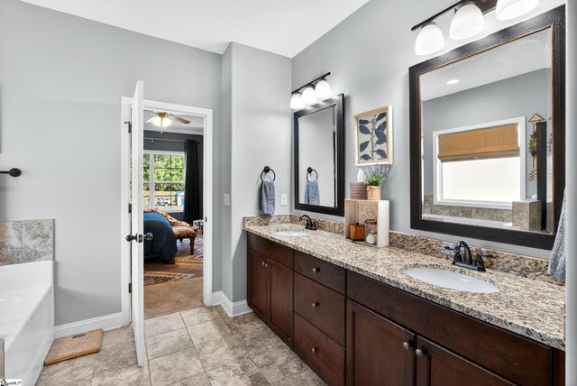 205 Cedar Knoll Way, Greer, SC 29651