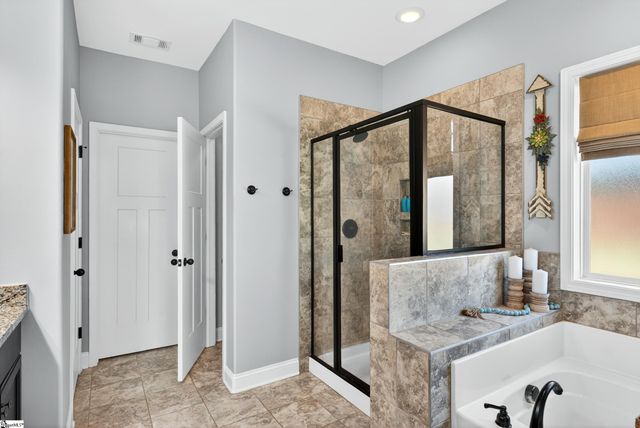 205 Cedar Knoll Way, Greer, SC 29651