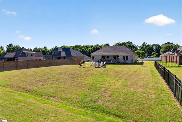 205 Cedar Knoll Way, Greer, SC 29651