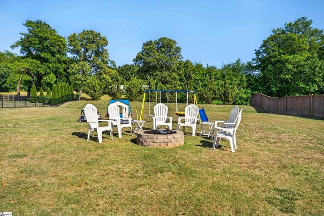 205 Cedar Knoll Way, Greer, SC 29651