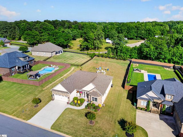 205 Cedar Knoll Way, Greer, SC 29651