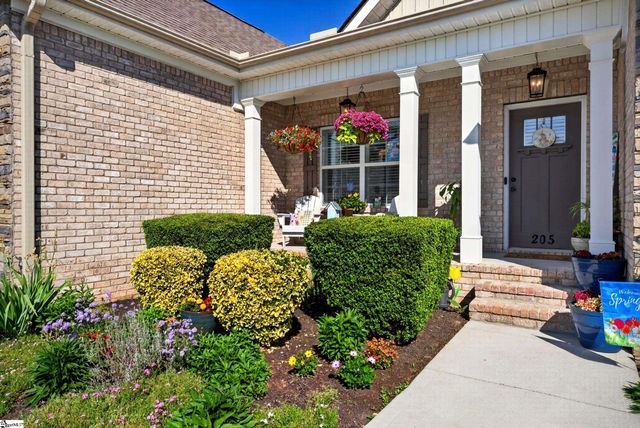 205 Cedar Knoll Way, Greer, SC 29651