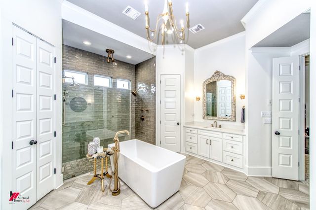 200 Sam Willen, Benton, LA 71006