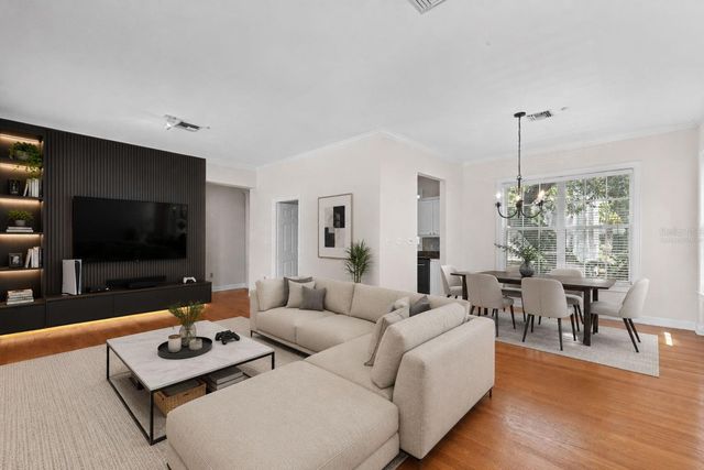 3007 W MASON STREET A, Tampa, FL 33629