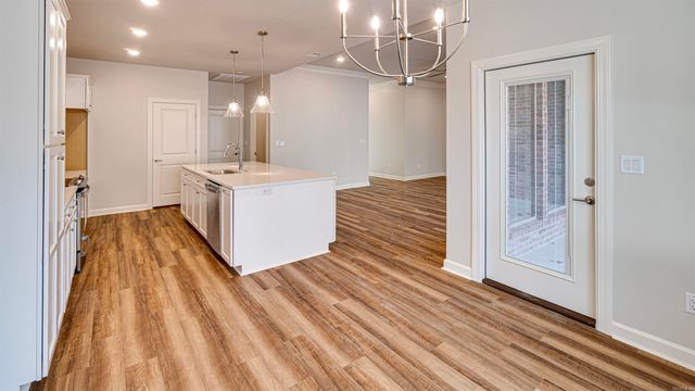 12 Sacedon Lane, Hot Springs Village, AR 71909