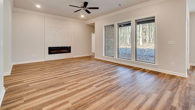 12 Sacedon Lane, Hot Springs Village, AR 71909