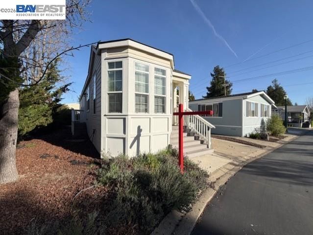 3263 Vineyard Ave 200, Pleasanton, CA 94566