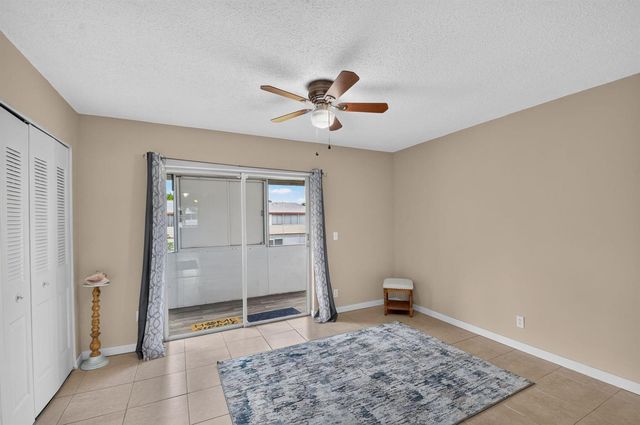 16 SUSSEX A, West Palm Beach, FL 33417