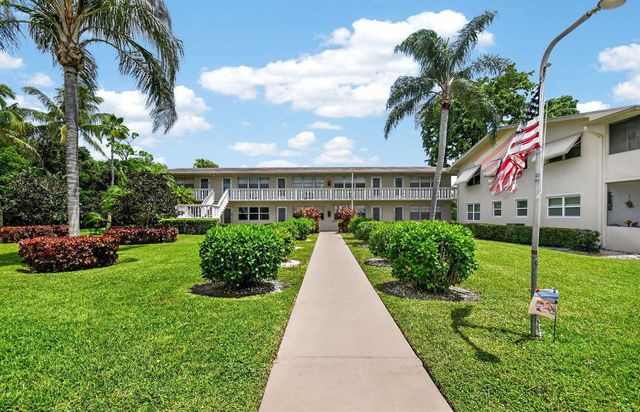 16 SUSSEX A, West Palm Beach, FL 33417