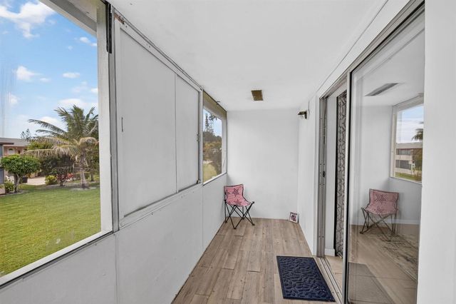 16 SUSSEX A, West Palm Beach, FL 33417