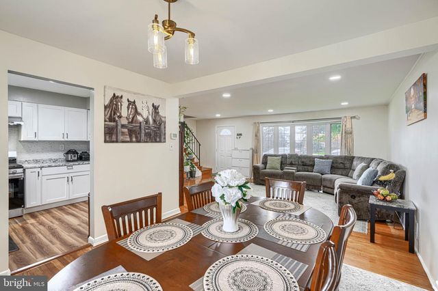 9405 THORNEWOOD CT, Parkville, MD 21234