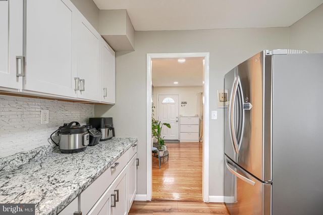 9405 THORNEWOOD CT, Parkville, MD 21234