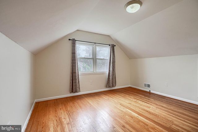 9405 THORNEWOOD CT, Parkville, MD 21234