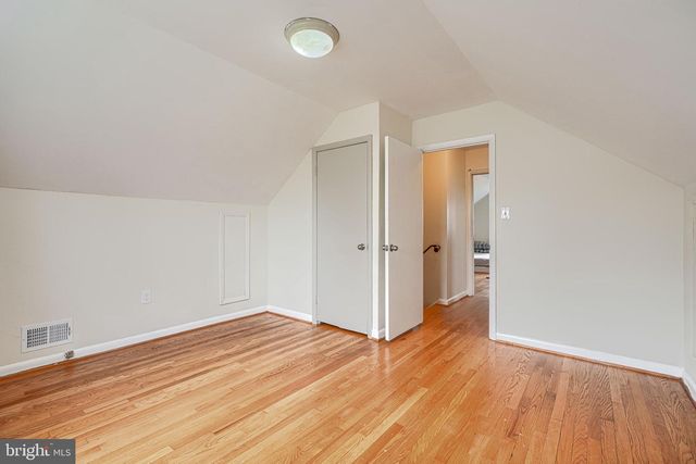 9405 THORNEWOOD CT, Parkville, MD 21234