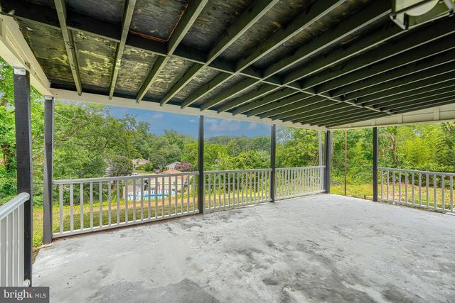 9405 THORNEWOOD CT, Parkville, MD 21234