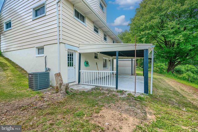 9405 THORNEWOOD CT, Parkville, MD 21234