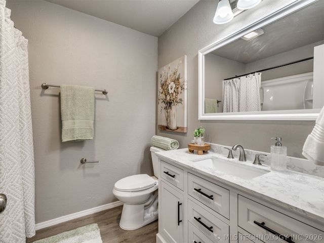 11272 S Franklin Avenue, Jenks, OK 74037