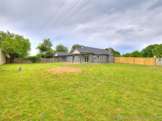 11272 S Franklin Avenue, Jenks, OK 74037