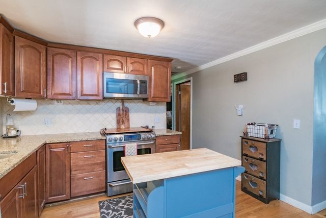 262 Cooper Street, Agawam, MA 01001