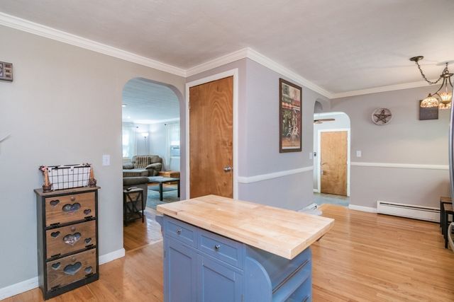 262 Cooper Street, Agawam, MA 01001