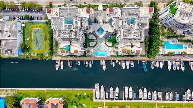 3131 NE 188th St 1-1205, Aventura, FL 33180