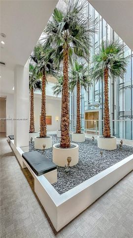 3131 NE 188th St 1-1205, Aventura, FL 33180