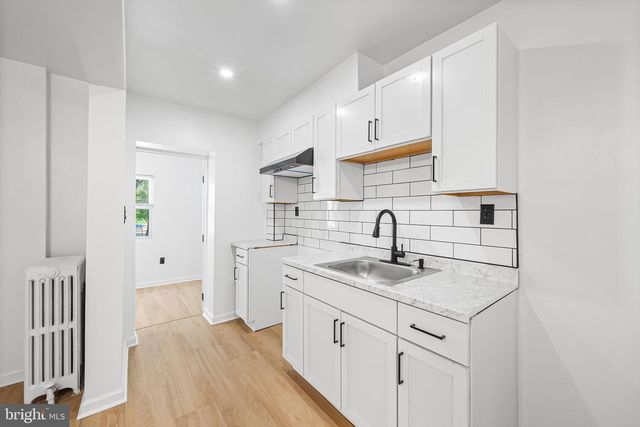 7027 EMERSON AVE, Upper Darby, PA 19082