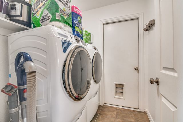 6219 Lakecrest Drive, Sachse, TX 75048