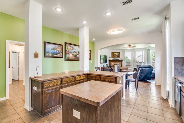 6219 Lakecrest Drive, Sachse, TX 75048