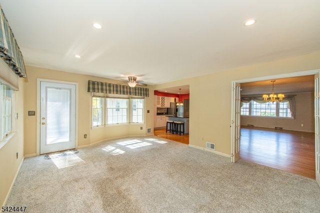 51 Pleasant Hill Rd, Roxbury Twp., NJ 07876