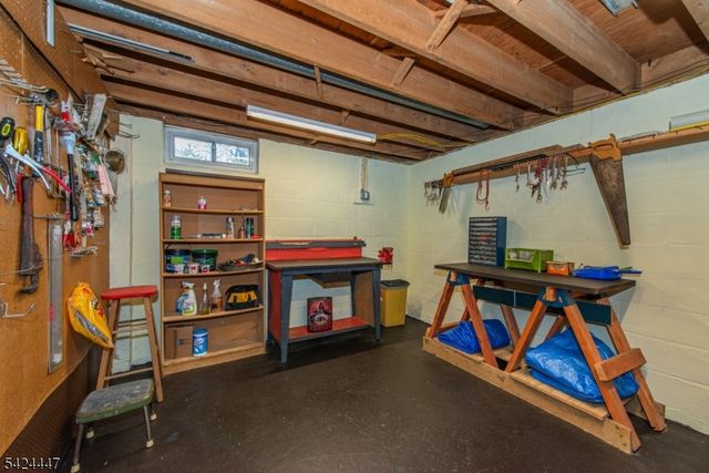 51 Pleasant Hill Rd, Roxbury Twp., NJ 07876