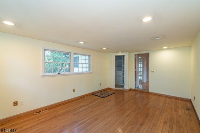 51 Pleasant Hill Rd, Roxbury Twp., NJ 07876