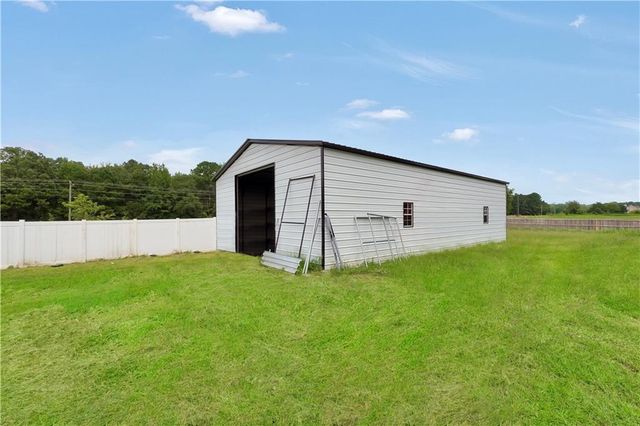 3036 High Falls Road, Jackson, GA 30233