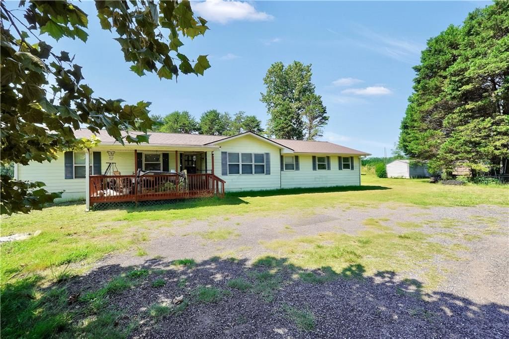 3036 High Falls Road, Jackson, GA 30233