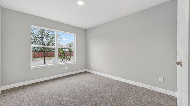 1400 CANTERBURY Trail, Desoto, TX 75115