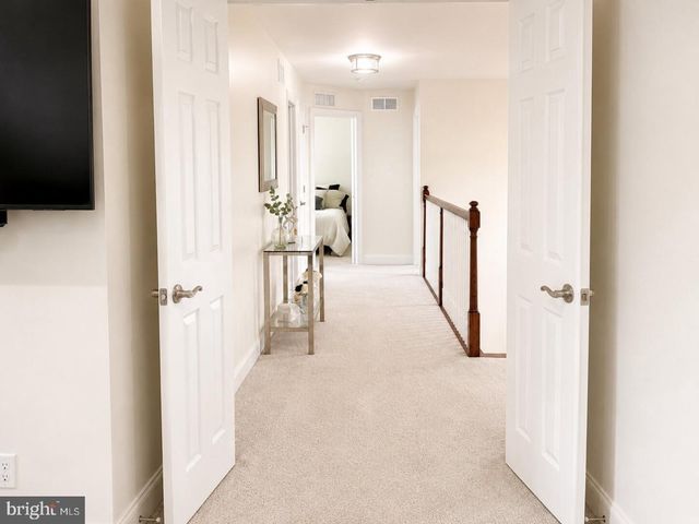 121 MARKLEY FARM CIR, West Norriton, PA 19403