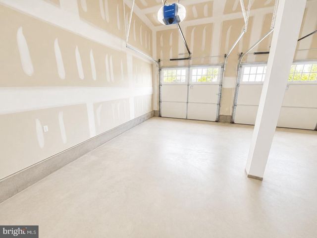 121 MARKLEY FARM CIR, West Norriton, PA 19403